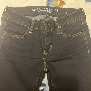 American eagle jeans. Dark wash. Low rise.